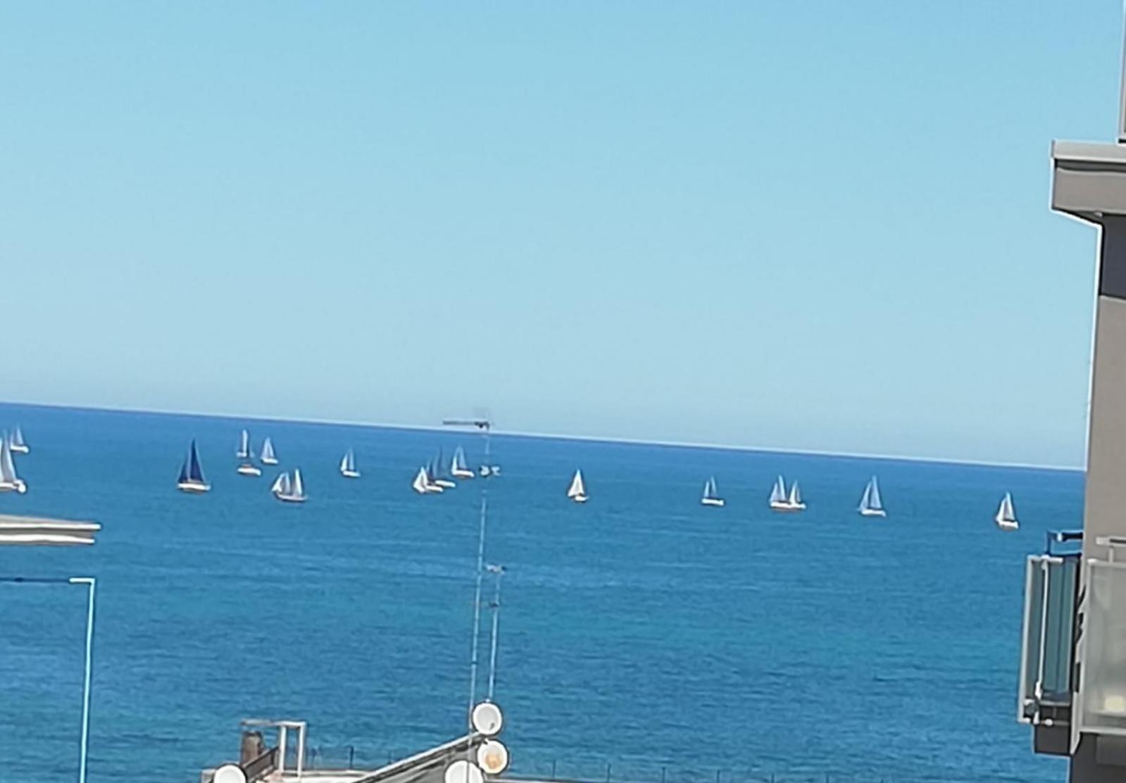 La Dimora Vista Mare Apartment Bari Exterior foto